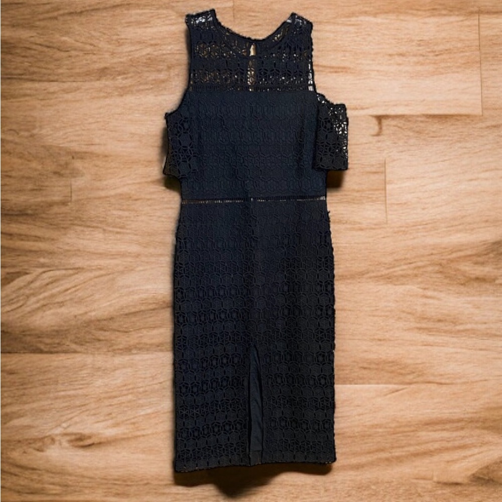 3/$15 Bäcio Cold Shoulder Lace MIDI Dress